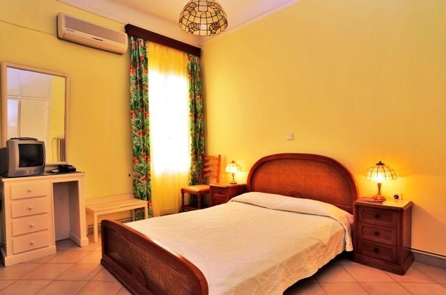 Sea Colours Rooms & Apartments Ermoupoli Rum bild