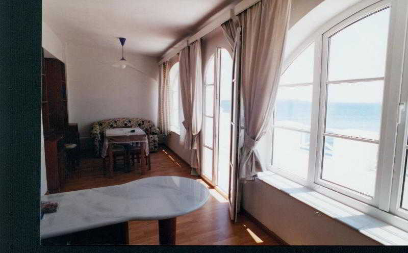 Sea Colours Rooms & Apartments Ermoupoli Exteriör bild